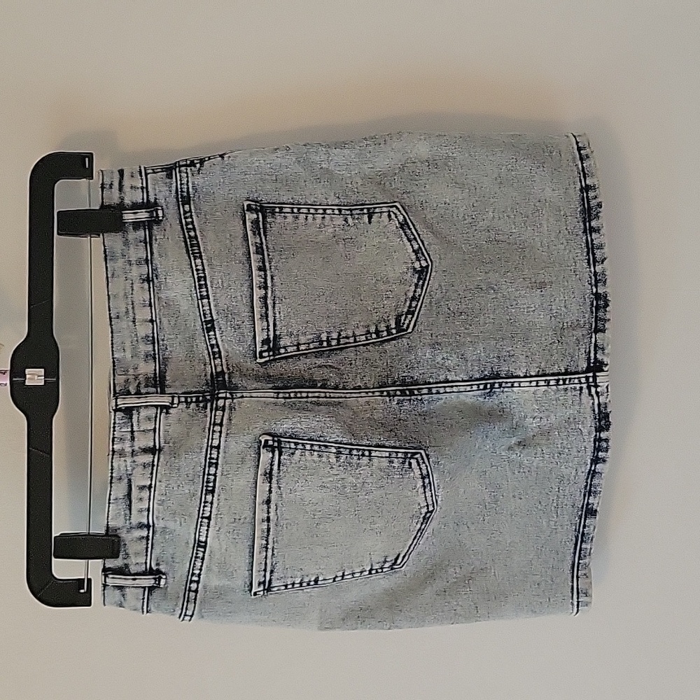 Zara Acid Wash Skirt - Picture 4 of 5